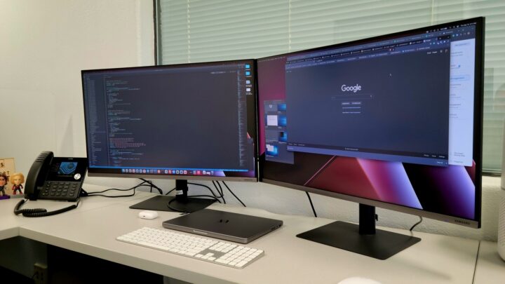 Office with Two Monitors on a Desk